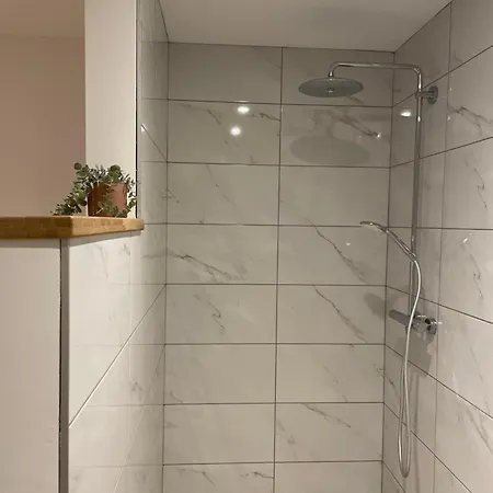 Holiday home La Vieille Ferme Et Son Jacuzzi