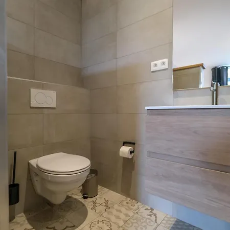 Hébergement de vacances La Vieille Ferme Et Son Jacuzzi *