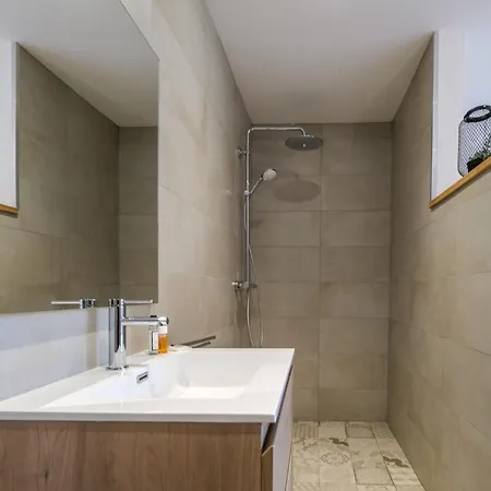 Сasa de vacaciones La Vieille Ferme Et Son Jacuzzi