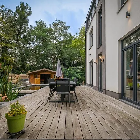 Сasa de vacaciones La Vieille Ferme Et Son Jacuzzi Chaudfontaine
